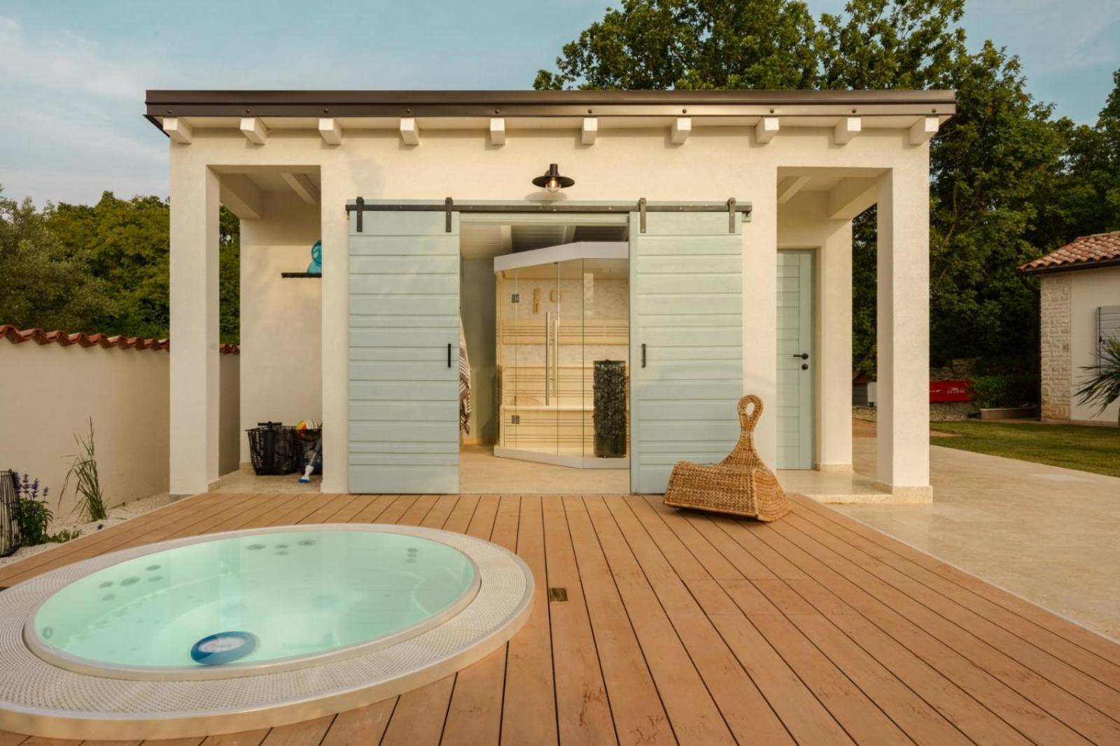Luxury Villa In Istria - 9,000 Sqm Private Estate With Pool & Sauna, 15 Min To Sea, Near Fazana, 3 Bedrooms Juršići Exterior foto